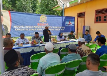 Anggota DPRD Kabupaten Bekasi dari Fraksi Partai Demokrat, Jampang Hendra Atmaja saat menggelar reses masa sidang perdana tahun 2020 di Desa Cibuntu, Kecamatan Cikarang Barat, Rabu (29/01).