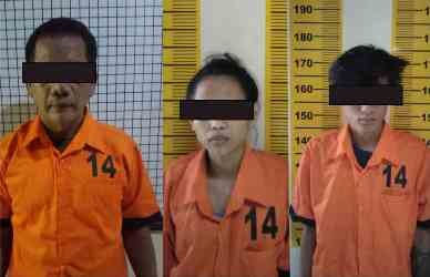 Tersangka RK alias Aceng, EL alias Unyil dan HYD alias HR saat diamankan petugas Sat Narkoba di Polres Metro Bekasi.