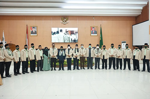 Pelantikan Pengurus Majelis Ulama Indonesia (MUI) Kabupaten Bekasi masa khidmat 2020 - 2025, yang dilaksanakan di Gedung Wibawa Mukti Cikarang Pusat, Selasa (04/08). | Foto: Humas Pemkab Bekasi