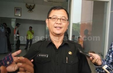 Kepala Dinas Sosial Kabupaten Bekasi, Edi Rochyadi.