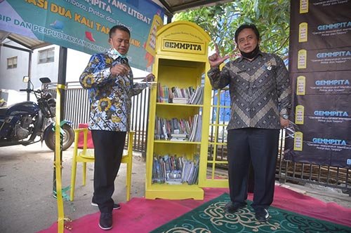 Launching Gerakan Masyarakat Membaca Pintar dan Taqwa (Gemmpita) di Kantor Desa Waluya Cikarang Utara, Kamis (03/09) | Foto: Humas Pemkab Bekasi