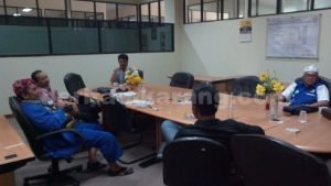 Pertemuan sejumlah elit DPD PAN Kabupaten Bekasi dengan Bappilu DPD Partai Golkar Kabupaten Bekasi di ruang Fraksi Golkar DPRD Kabupaten Bekasi, Senin (01/08).