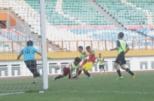 Seleksi tahap pertama 180 pemain Persikasi di Stadion WIbawa Mukti, Kelurahan Sertajaya, Kecamatan Cikarang Timur, Senin (23/04).
