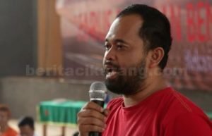 Sekjen Federasi Serikat Pekerja Metal Indonesia (FSPMI) Bekasi, Amier Mahfouz