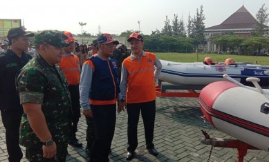 Apel Siaga Bencana dalam rangka hari Kesiapsiagaan Bencana Nasional Tahun 2019 di Lapangan Apel Plaza Pemkab Bekasi, Selasa (26/11).