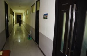 Segel dan KPK Line dilepas, aktivitas pekerjaan dibeberapa ruangan di Dinas PUPR Kabupaten Bekasi kini sudah dapat berjalan normal seperti biasanya, Kamis (18/10).