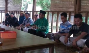 Bendahara DPC Partai Persatuan Pembangunan (PPP) Kabupaten Bekasi, Kair an saat bersilaturahmi dengan PAC PPP Se-Kabupaten Bekasi.