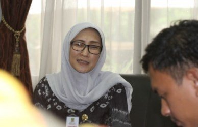 Kepala Dinas Kesehatan Kabupaten Bekasi, dr. Sri Enny