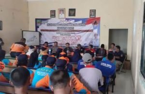 Kegiatan pembinaan bagi para relawan kebencanaan oleh BPBD Kabupaten Bekasi melalui Forum Kesiapsiagaan Dini Masyarakat (FKDM) di Desa Pantai Sederhana, Kecamatan Muaragembong
