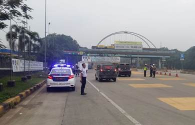 Ganjil Genap di Gerbang Tol Tambun Arah Jakarta
