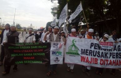 ikpm-gontor-kabupaten-bekasi-aksi-suoer-damai-212