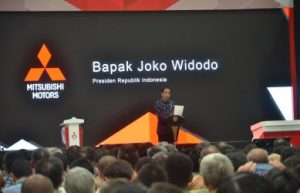 jokowi di cikarang