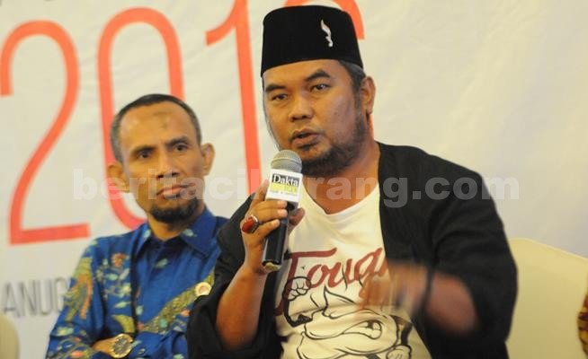 Wakil Ketua ICMI Orda Kabupaten Bekasi, Komarudin Ibnu Mikam, saat menghadiri Diskusi Publik Jelang Pilkada 2017, Kamis (28/04).