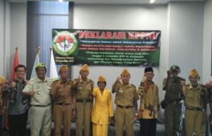 Acara Deklarasi KPPNU dan Temu Veteran dalam rangka Hari Pahlawan yang berlangsung di Hotel Batiqa Cikarang, Jumat (10/11) pagi.