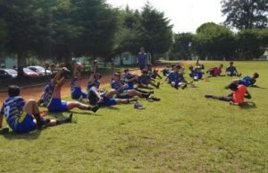 Tim Sepakbola Kabupaten Bekasi saat menjalani latihan di Lapangan UPI Kota Bandung.