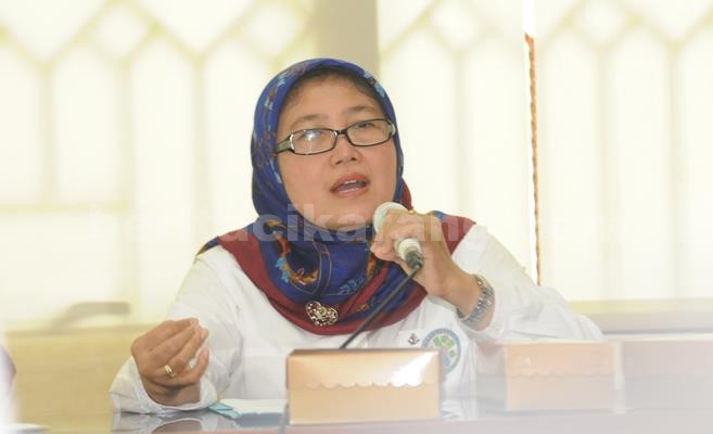 Direktur RSUD Kabupaten Bekasi, Dr. Hj. Sumarti, M.Kes.