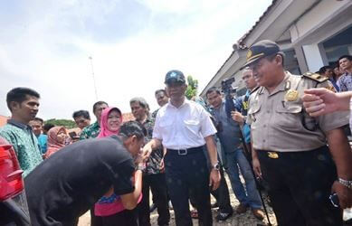 mendikbud di sma negeri muaragembong