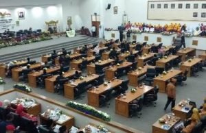 Rapat paripurna dalam rangka tasyakuran hari jadi Kabupaten Bekasi ke 69 tahun di gedung DPRD Kabupaten Bekasi, Kamis (15/08) pagi