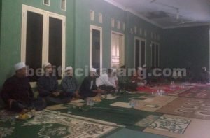 Rapat konsolidasi yang dilakukan jajaran Pengurus Cabang Nahdlatul Ulama (PCNU) Kabupaten Bekasi, Sabtu (02/04) di i Pesantren Al Husna Waziyadah, Desa Sukamurni, Kecamatan Sukakarya.