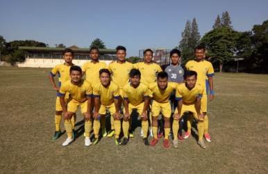 Skuad Persikasi saat bertandang ke Markas Persem Mojokerto di Stadion Ahmad Yani Kota Mojekerto, Senin (24/09) kemarin