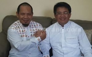 Presiden PKS, Sohibul Iman (Kanan) meminta meminta seluruh kader PKS, untuk berkhidmat kepada warga Kabupaten Bekasi dan menyatukan tekad memenangkan Sa’duddin sebagai Bupati Bekasi di Pilkada 2017