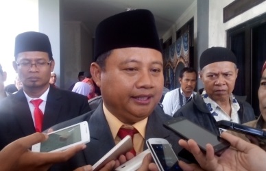 Wakil Gubernur Jawa Barat, Uu Ruzhanul Ulum