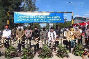 Peresmian pembukaan akses jalan alternatif Delta Silicon 8 - Jl. Cikarang Cibarusah, Minggu (15/08).