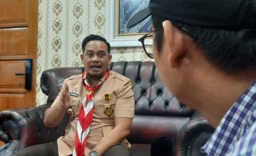 Sekretaris DPRD Kabupaten Bekasi, Rahmat Atong