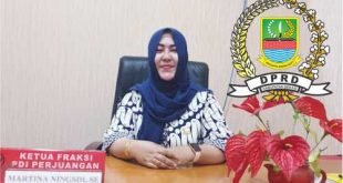 Ketua Fraksi PDI Perjuangan DPRD Kabupaten Bekasi, Martina Ningsih.