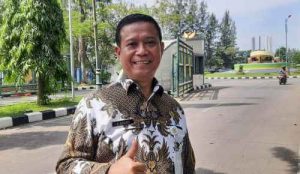 Kepala Badan Kesatuan Bangsa dan Politik (Kesbangpol) Kabupaten Bekasi, Juhandi,