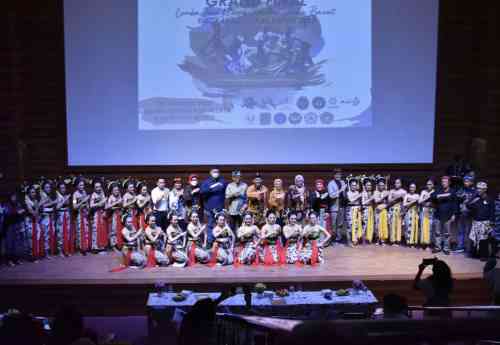 Grand Final Lomba Tari Klasik Sunda Jawa Barat Tingkat Nasional Tahun 2022, di Graha Pariwisata, Cikarang Timur, Minggu (21/08).