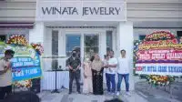 Grand opening Winata Jewelry di Ruko Hollywood Boulevard Blok A5A No.11, Cikarang - Jababeka.