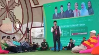 Gubernur Jawa Barat Ridwan Kamil saat mengadakan pertemuan dengan sejumlah tokoh masyarakat Kabupaten Bekasi di Gedung Juang 45 Tambun dalam rangkian acara Siaran Keliling (Sarling) Jabar 2023, Kamis (15/06).