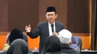 Penjabat Bupati Bekasi Dani Ramdan, menjadi narasumber dengan materi wawasan kebangsaan pada Pendidikan Kader Ulama MUI Kabupaten Bekasi.