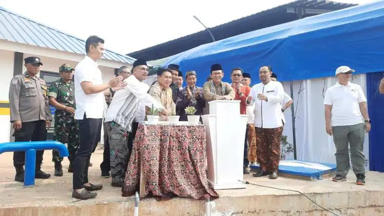 Perusahaan Daerah Air Minum (PDAM) Tirta Bhagasasi membangun instalasi pengolahan air (IPA) di Desa Satriajaya, Kecamatan Tambun Utara, Kabupaten Bekasi.