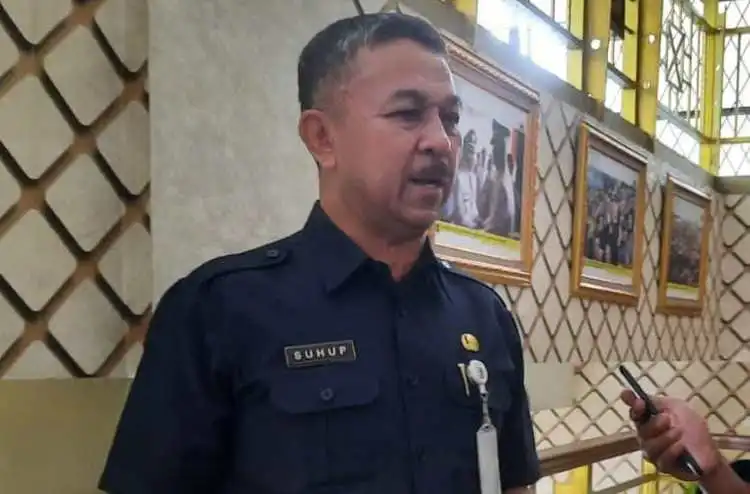 Kepala Dinas Penamaman Modal dan Pelayanan Terpadu Satu Pintu (DPMPTSP) Kabupaten Bekasi, Suhup