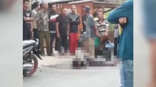 Seorang terduga pelaku pencurian kendaraan bermotor tertangkap warga di Kampung Rawa Kuda RT 008/004 Desa Karang Harum, Kecamatan Kedungwaringin Kabupaten Bekasi pada Sabtu (16/09) pagi sekira pukul 05.00 WIB.