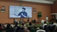 Silaturahmi Forkopimda Kabupaten Bekasi dengan Ormas, LSM dan OKP Kabupaten Bekasi di Gedung Swantarta Wibawamukti, Selasa (24/10).