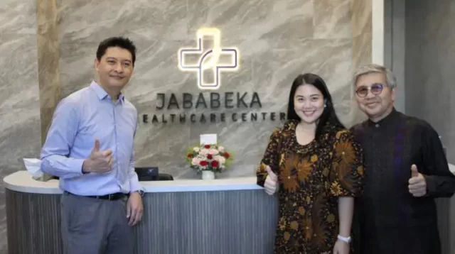 Klinik President bertransformasi menjadi Jababeka Health Care Center (JHCC) yang memiliki fasilitas kesehatan lengkap dengan pelayanan 24 jam