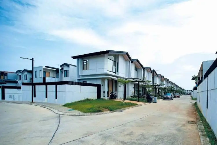 PT Lippo Cikarang Tbk (LPCK) berhasil mencatatkan pra penjualan property sebesar Rp. 941 miliar selama sembilan bulan pertama tahun 2023. Capaian tersebut memenuhi 68,5% dari target pra-penjualan sebesar Rp. 1,375 triliun pada tahun ini.