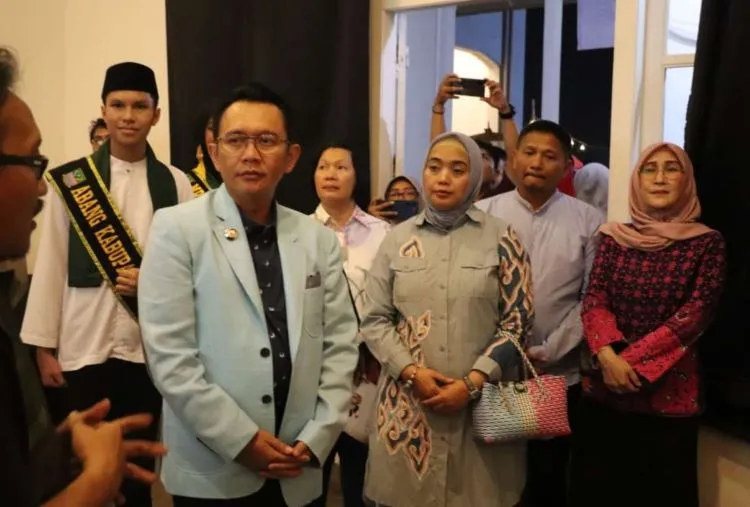 Pj Bupati Bekasi Dani Ramdan berharap keberadaan Museum Bekasi  yang terletak di Gedung Juang 45 Tambun Selatan bukan hanya menjadi sarana pembelajaran maupun wisata sejarah saja, namun juga ikut mendongkrak perekonomian warga.