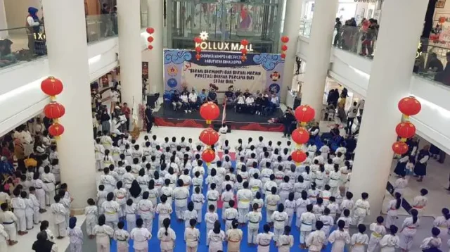 Festival Shorinji Kempo Kids 2024 digelar di Kabupaten Bekasi. Kejuaraan terbuka bagi atlet kempo usia pelajar se-tanah air ini dipusatkan di Pullux Mall Cikarang, Sabtu (02/03).