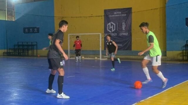 Asosiasi Futsal Kabupaten (AFK) Bekasi melakukan seleksi untuk merekrut 18 pemain menghadapi Kejurda Piala AFP Jawa Barat 2024.
