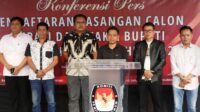 Hari pertama pendaftaran, belum ada pasangan calon bupati dan wakil bupati yang akan berkontestasi di Pilkada 2024 mendatangi KPU Kabupaten Bekasi, Selasa (27/08).