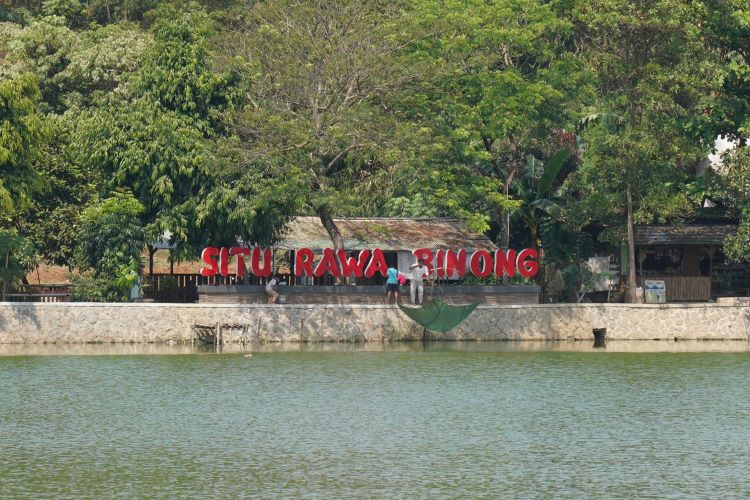 Sarana olahraga berupa jogging track akan dibangun di Situ Rawa Binong di Desa Hegarmukti, Kecamatan Cikarang Pusat, Kabupaten Bekasi