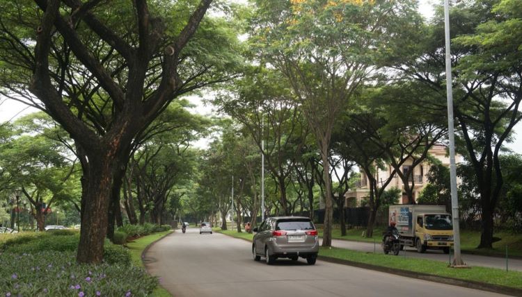 Saat ini, perbaikan dan peningkatan infrastruktur jalan di kawasan Lippo Cikarang merupakan contoh nyata dari kolaborasi antara Pemerintah daerah dan stakeholder terkait di wilayah Kabupaten Bekasi.