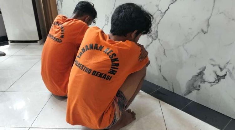 Polisi menangkap 2 remaja berinisial IH (20) dan PR (22), pelaku tawuran yang menyebabkan tewasnya korban berinisial WS (21) di wilayah Desa Babelan Kota, Kecamatan Babelan.