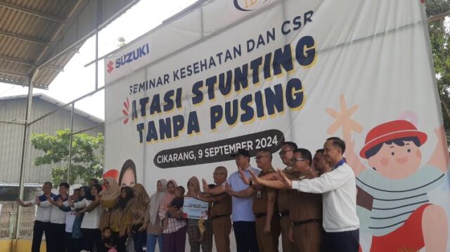 PT Suzuki Indomobil Motor dan PT Harosa Darma Nusantara membantu pemerintah daerah untuk mendorong turunnya angka stunting di wilayah Kecamatan Cikarang Pusat, Kabupaten Bekasi.