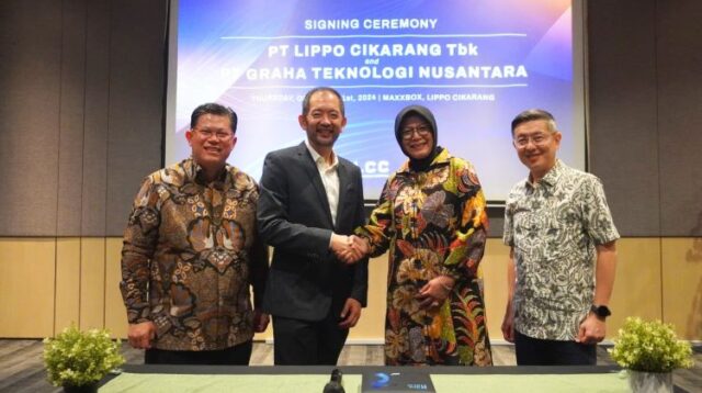 Penandatangan perjanjian kerjasama antara PT Lippo Cikarang Tbk dengan EdgeConnex, pionir Hyperlocal to Hyperscale Data Center Solutions global, untuk penjualan lebih dari 45.000 meter persegi tanah terletak di kawasan LCC yang strategis.