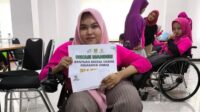 Baznas Kabupaten Bekasi mendukung pemberdayaan Usaha Mikro Kecil dan Menengah (UMKM) milik penyandang disabilitas. Salah satunya dengan memberikan bantuan penambahan modal untuk pengembangan usaha.